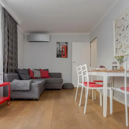 Oomph Old Town Apartamento *