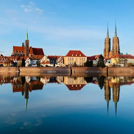 Oomph Old Town * Breslavia